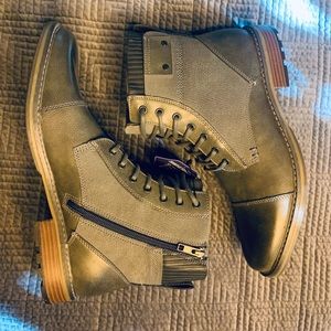 Ortholite Boot (Never Worn)